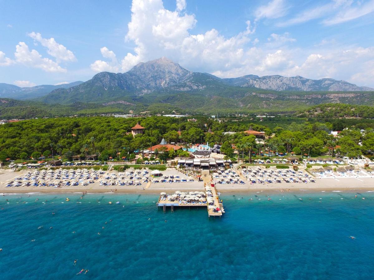 马蒂美亚酒店 特基罗瓦 外观 照片 Aerial view of the resort