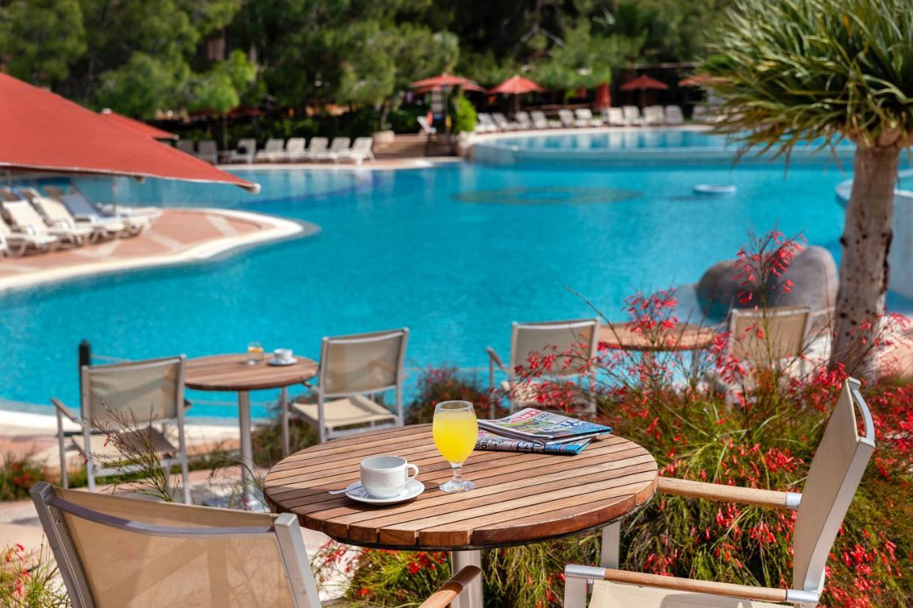 马蒂美亚酒店 特基罗瓦 外观 照片 Pool at the hotel