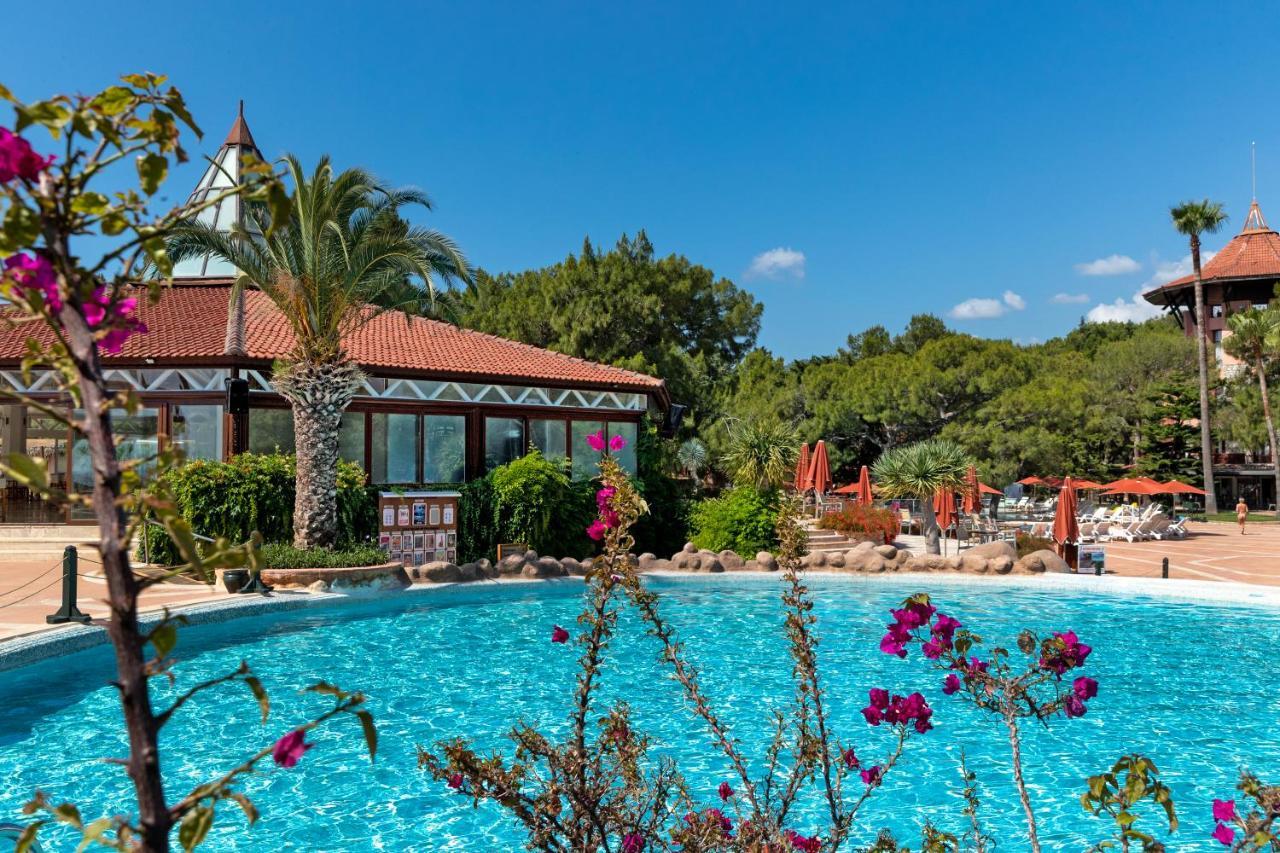 马蒂美亚酒店 特基罗瓦 外观 照片 Club Hotel Negresco